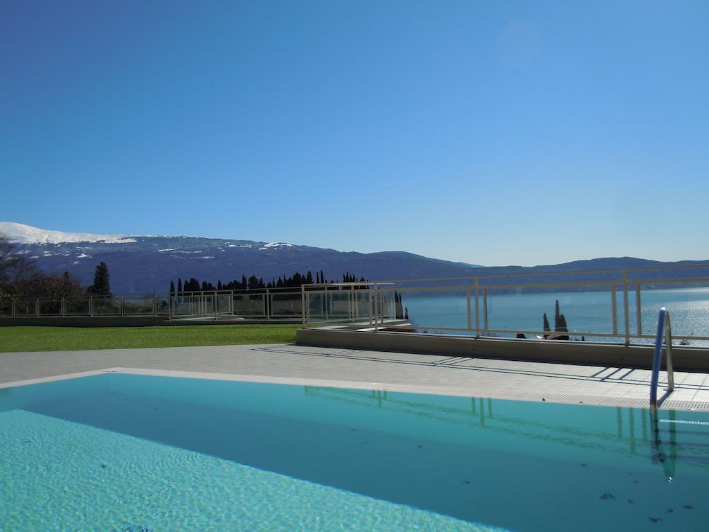 Residence Il Poggio Al Sole Toscolano Maderno Exterior photo