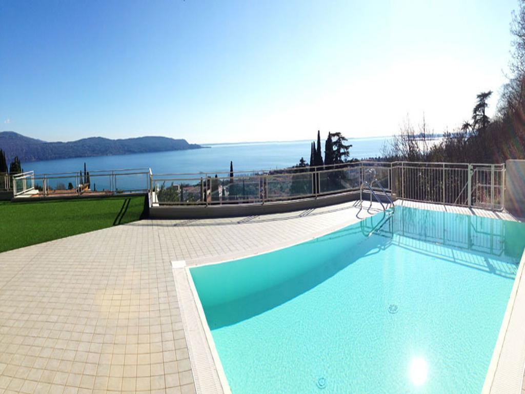 Residence Il Poggio Al Sole Toscolano Maderno Exterior photo