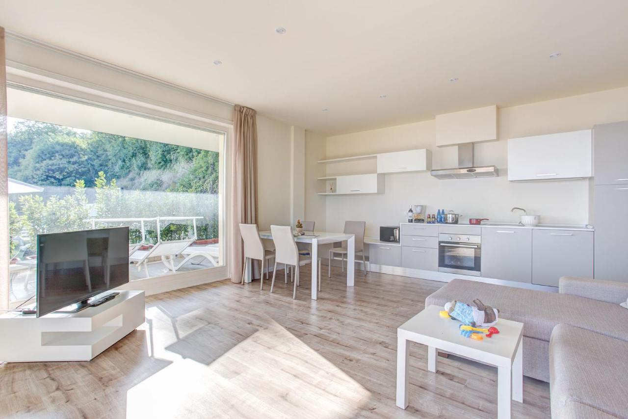 Residence Il Poggio Al Sole Toscolano Maderno Exterior photo